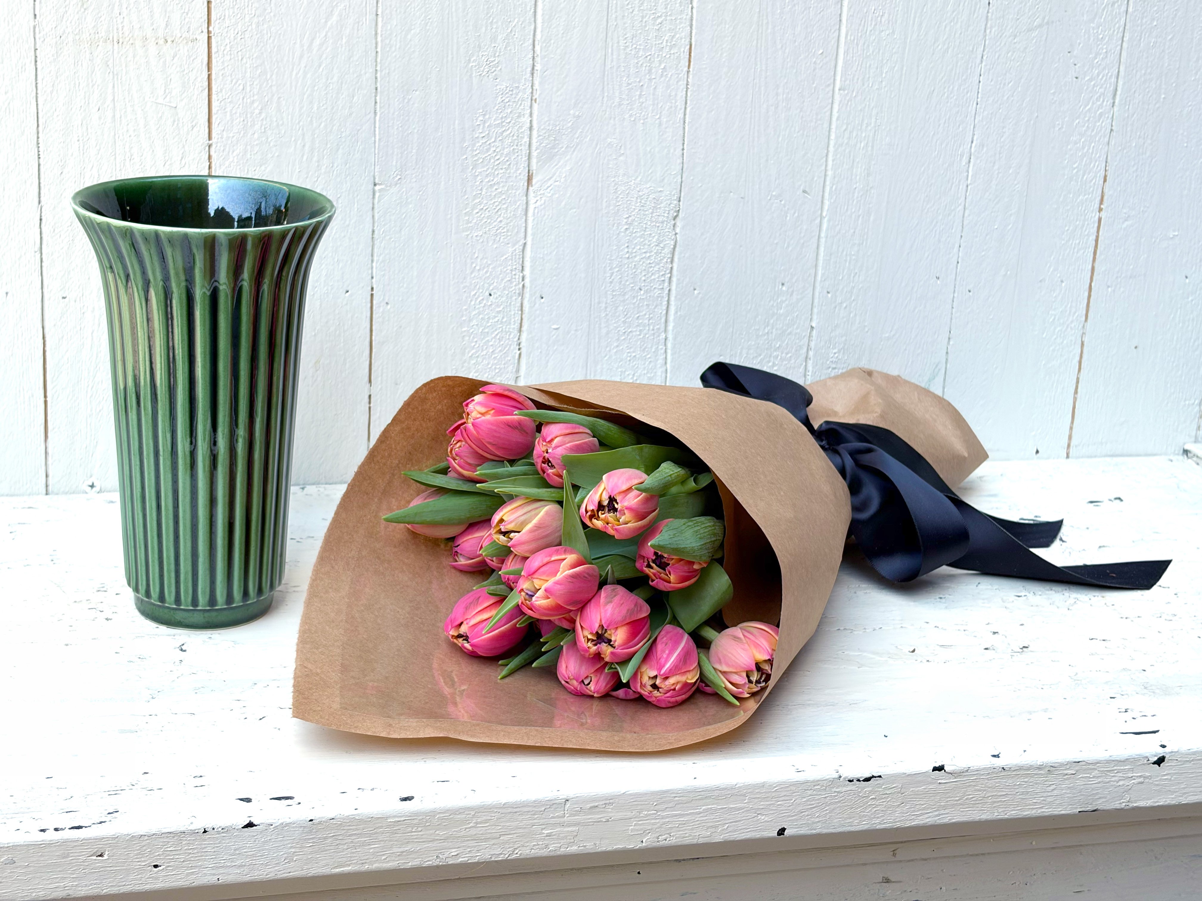 Giverny Tulips Alternative Image