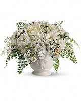 Teleflora's Napa Valley Centerpiece