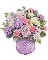Teleflora's Dreamy Blooms Bouquet