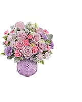 Teleflora's Dreamy Blooms Bouquet