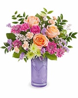 Teleflora's Pretty Daydream Bouquet