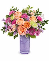 Teleflora's Pretty Daydream Bouquet