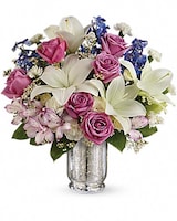 Teleflora's Garden Of Dreams Bouquet