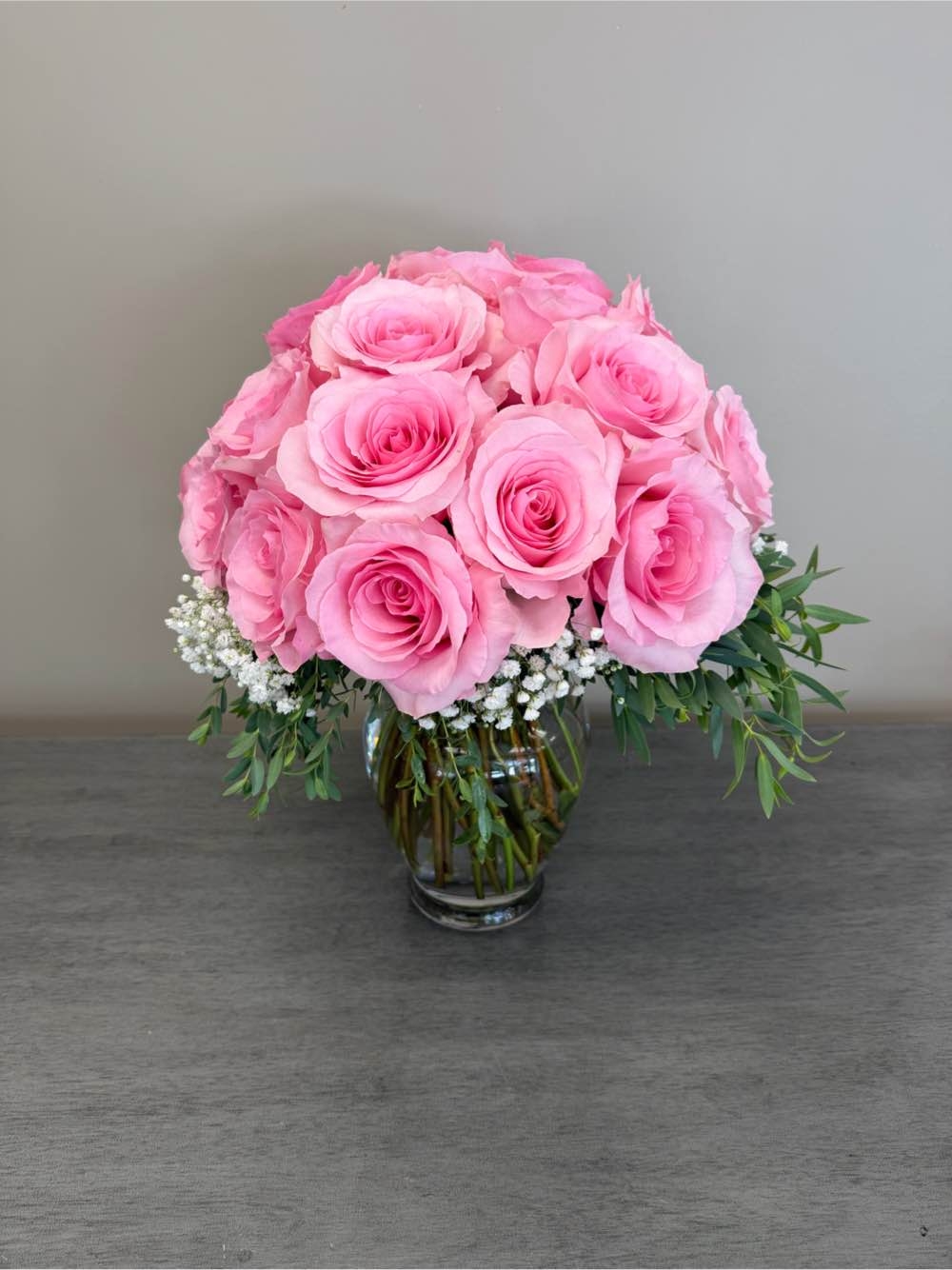 24 Perfect Pink Roses