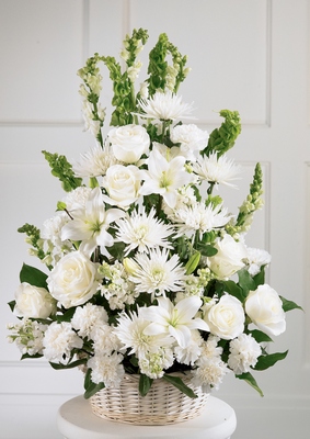Jacques Flower Shop - Manchester Eternal Light Arrangement