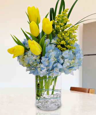 Jacques Flower Shop - Manchester JAC Springtime Bouquet