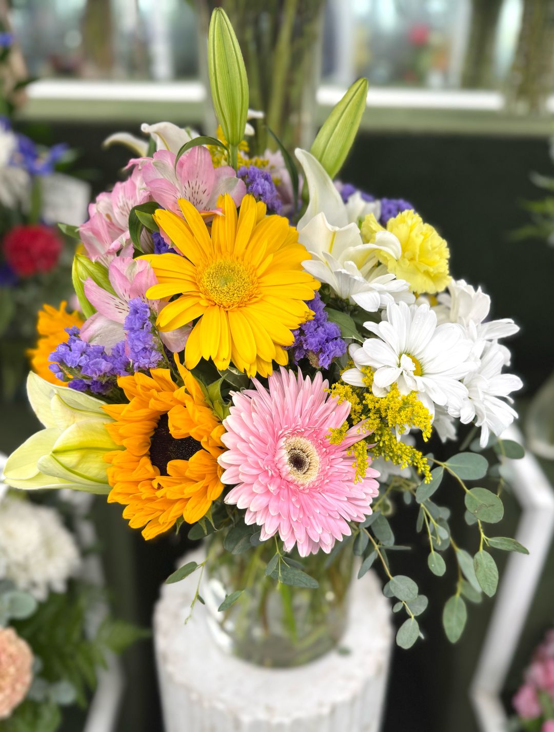 MIX OF COLOR ARRANGEMENT IN THE COOLER