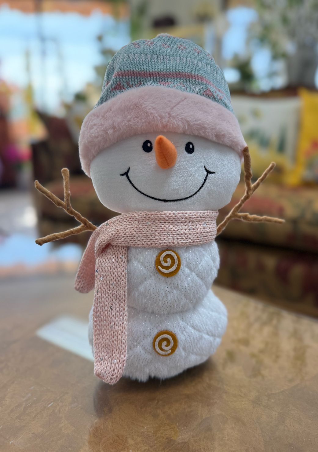 LITTLE SNOWMAN WITH PINK SCARF
