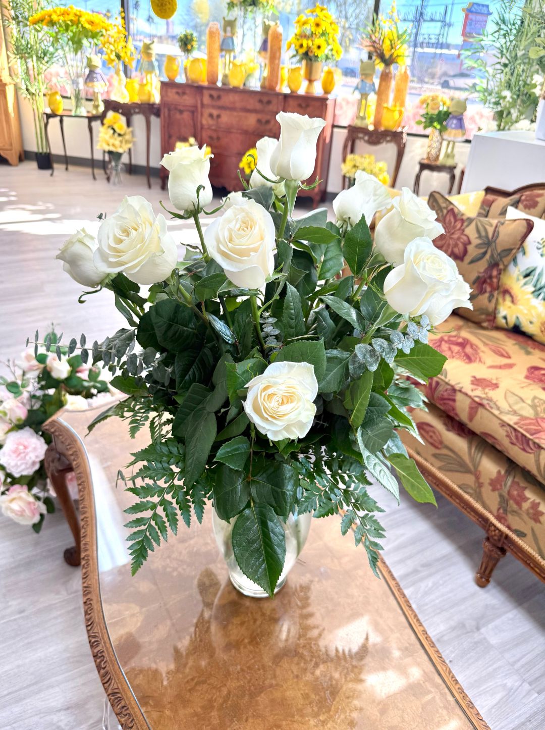 Dozen White Long-Stemmed Roses 