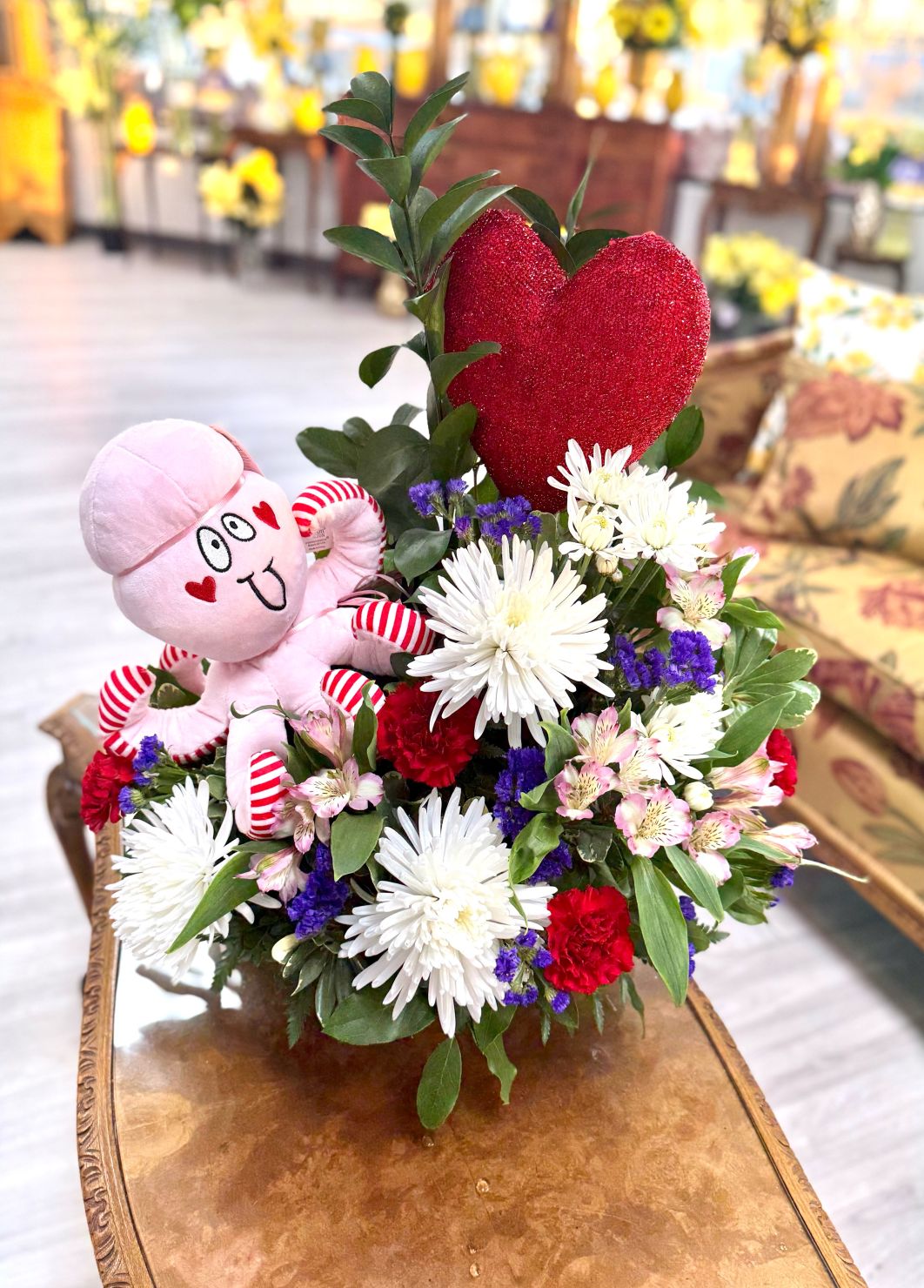 Lovey Dovey Arrangement 