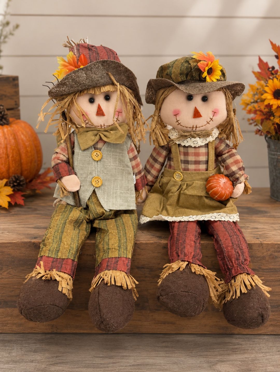 Patch & Petunia Scarecrow decorations