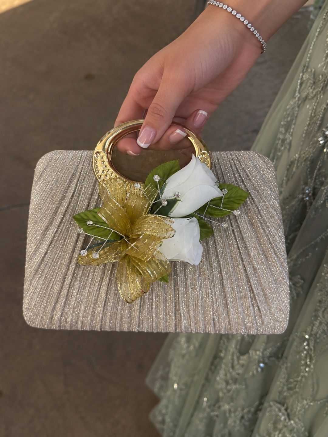 Gold Flower Purse 