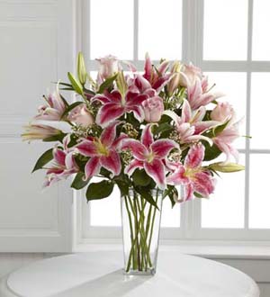 The FTD® Simple Perfection® Bouquet by BHG®