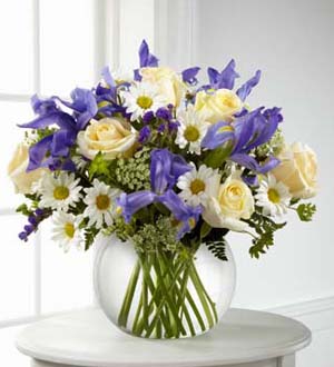 The FTD® Sweet Beginnings™ Bouquet