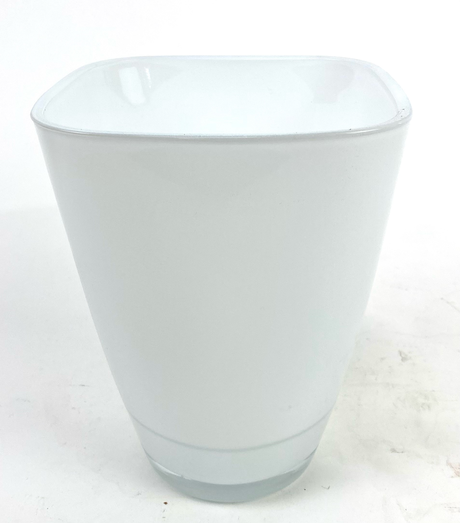 Bombay Vase - White