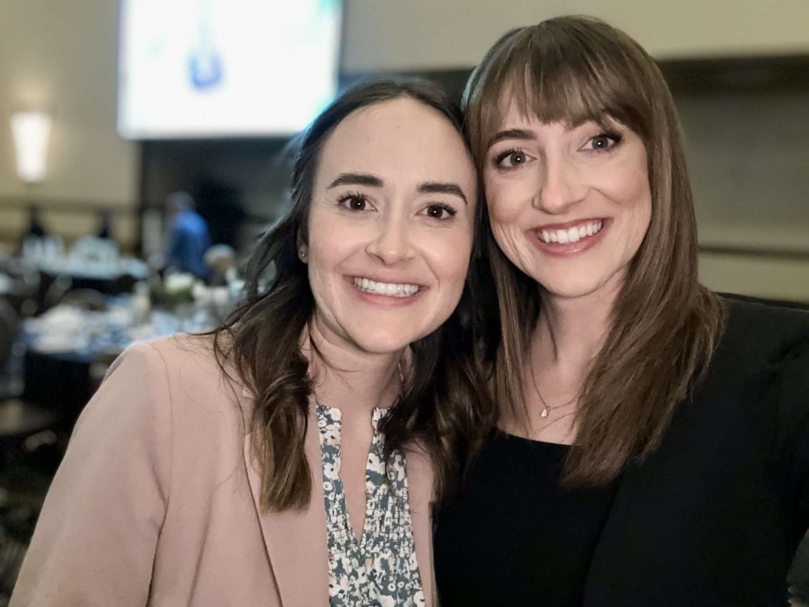 Sara and sister Jennifer Walters