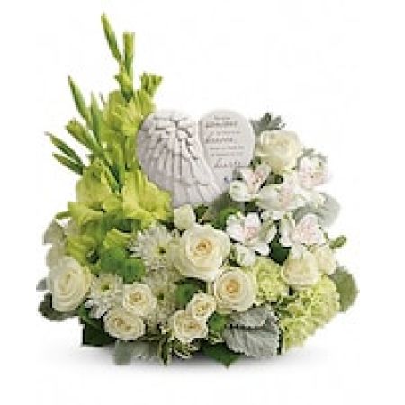 Teleflora's Hearts In Heaven Bouquet