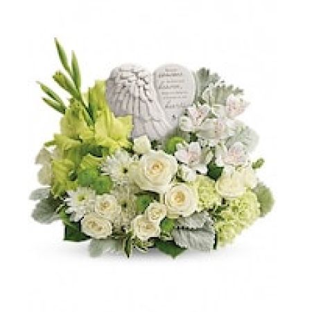 Teleflora's Hearts In Heaven Bouquet