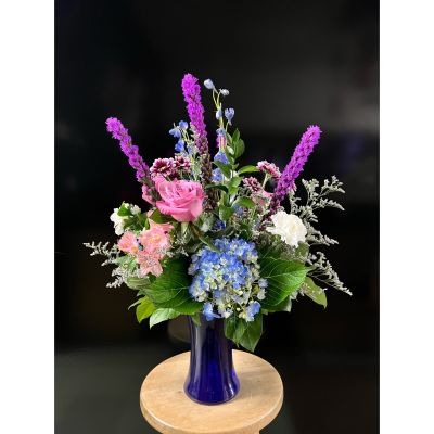 Fortin Gage Nashua - Send this calm, tranquil, cool toned arrangement to convey your heartfelt sentiments. 