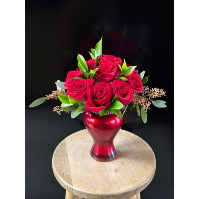 Fortin Gage Nashua - A modern take on a timeless tradition. 12 premium red roses  in a  red glass vase with a rhinestone band. 