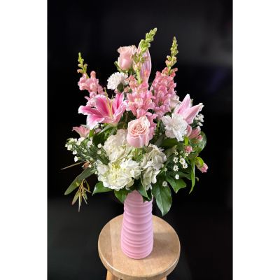 Fortin Gage Nashua - A romantic display of soft petals and long lasting blooms! Featuring hydrangeas, roses, lily’s, snap dragon and more! 