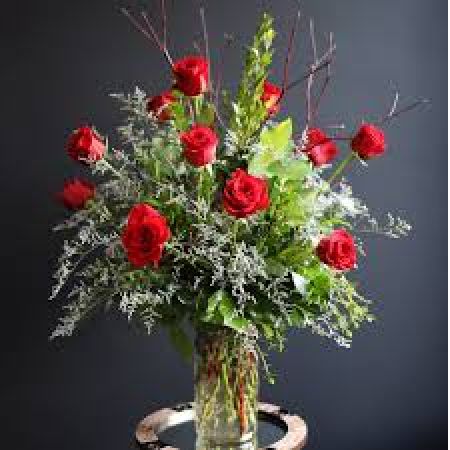 Madison Avenue Florist Sacramento - Prima Excellence are our top quality, premium roses.... Stunning Long Stem dozen and half Roses, 70cm or longer roses, in a premium vase of high quality glass, with sophisticated Greenery selections and elegant filler flowers. THESE ARE NOT YOUR STNDARD ROSES, OR FILL, no baby's breath here! It stands magnificently tall, with the wild curly willow and expansive rose size, this isn't the standard dozen roses from the 1970's for sure!!! If you want wow factor and something that is suitable for a luxury venue or a person of stylish taste THIS ONE IS IT! This is a large specimen, suitable for a larger space or even in a lobby! The entire office will be asking about it!