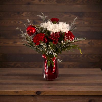 Tom's Florist Smyrna - .