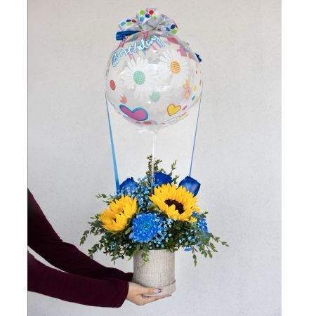 Conroy's Flowers El Cajon El Cajon - The Ultimate Birthday Bundle is a spectacular combination that goes beyond traditional gifts. It features a stunning flower arrangement paired with vibrant and festive balloons, creating a joyful and celebratory atmosphere. The flower balloon bundle is carefully curated to bring a burst of color, beauty, and excitement to the birthday celebration. With our same-day flower delivery, you can ensure that the Ultimate Birthday Bundle arrives promptly, allowing you to convey your warmest wishes and make your birthday truly special. It's the perfect way to show someone you care and add a touch of magic to their birthday celebration.