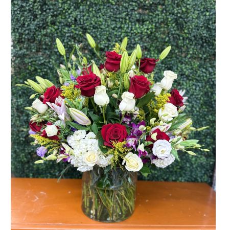 Conroy's Flowers El Cajon El Cajon - Experience ultimate luxury with 'The Sweet Darling' - a masterpiece for milestone birthdays or anniversaries. Opulent shades of red, white, and purple showcase our most exquisite blooms. Elevate your special moments with this pinnacle of floral extravagance.
35'H 28' W