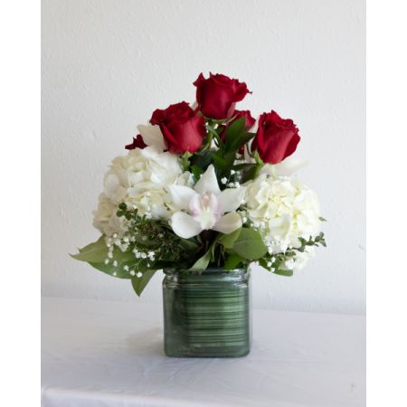 Conroy's Flowers El Cajon El Cajon - Show them how crazy about them you feel with this gorgeous assortment of red and white blooms carefully designed onto a glass cube. small and concise yet shows the great sentiment you feel! 