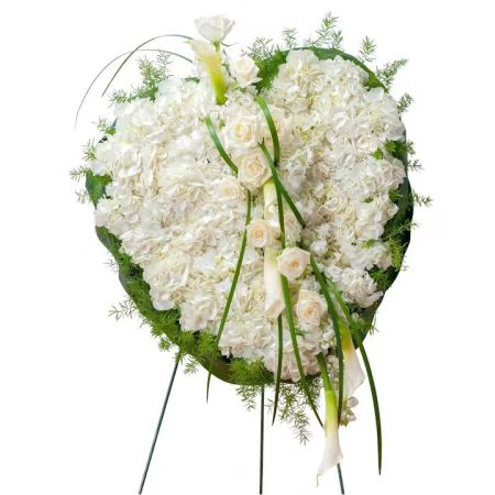 Morningside Florist Rancho Cordova - A combination of cream and white blooms in this 22\