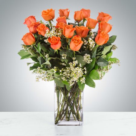 Morningside Florist Rancho Cordova - Shades of Orange roses represent enthusiasm! Send them to somebody to show your warmth or zeal. A perfect gift for Birthday, Anniversary, or just a surprise gift. Shade of Orange may vary  Approximate Dimensions: 18\