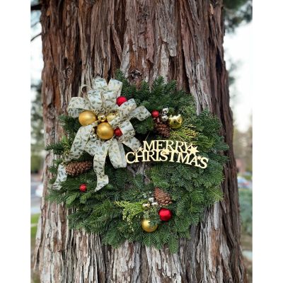 Morningside Florist Rancho Cordova - Just another example of the beautiful fresh wreath that can be either indoor or outdoor

Requires 48hr notice.