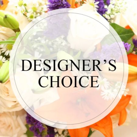 La Bolsa Rosa Minnesota Roseville - Let our skilled florists create a stunning, one-of-a-kind fresh flower arrangement bursting with seasonal color and captivating fragrance. 
This Designer’s Choice bouquet features a harmonious blend of vibrant blooms, expertly arranged to convey your deepest sentiments.
Perfect for any occasion – birthdays, anniversaries, or simply to brighten someone’s day – each flower delivery is a unique expression of love and care.
Experience the joy of surprise with this beautiful custom floral design, guaranteed to bring a touch of elegance to any home.

