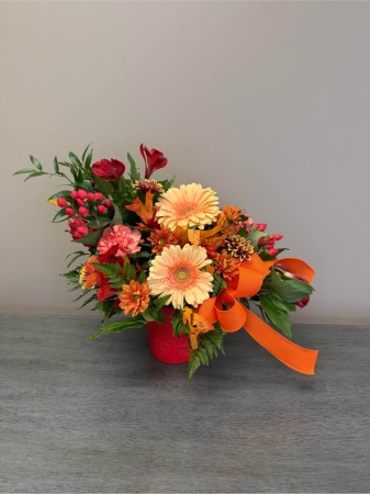 Blooms of Wayne Wayne - Send a little sunshine and genuine comfort with 'A Warm Hug' a beautifully curated flower arrangement designed to express your deepest care. Imagine the soft glow of this bouquet brightening a loved one’s day, its gentle presence offering solace and support during times of need or simply a warm embrace from afar. This isn’t just flowers; it’s a thoughtful gesture, a whispered ‘thinking of you’, a vibrant promise of brighter days ahead.  The texture and depth within the design evoke feelings of cozy happiness making it the perfect gift for birthdays, get-well wishes or just because. Let 'A Warm Hug' deliver a moment of peaceful beauty and heartfelt connection.