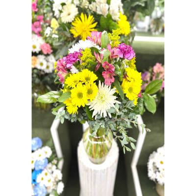 DiBella Flowers & Gifts Las Vegas - Happy Daydream Arrangement In the Cooler