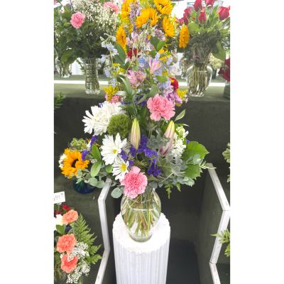 DiBella Flowers & Gifts Las Vegas - Princessly Arrangement In the Cooler