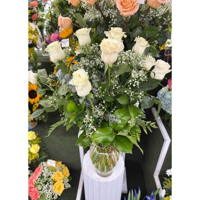 DiBella Flowers & Gifts Las Vegas - Dozen White Rose Arrangement In the Cooler